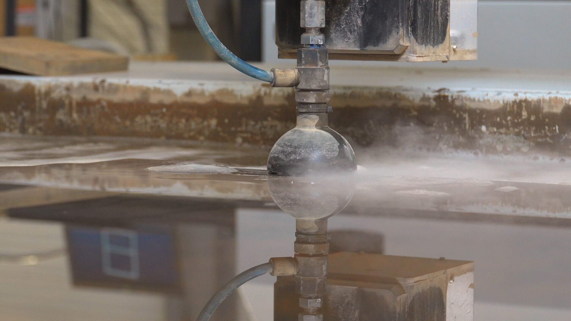 Producent maszyn przemysłowych GIM -WaterJet