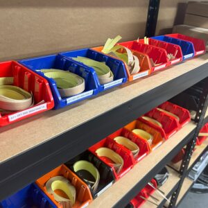 Materiały eksploatacyjne do maszyn zgrzewających w magazynie części Materiały eksploatacyjne do maszyn zgrzewających w magazynie części